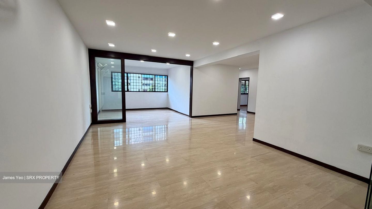 Blk 358 Hougang Avenue 5 (Hougang), HDB Executive #519034301